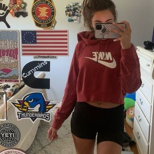 cropped nike sweatshirt